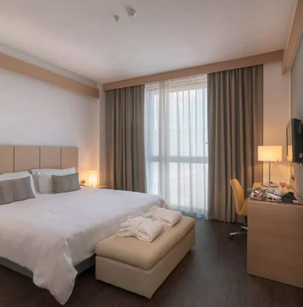 WhatsApp Image 2025-12-11 at 18.53.52