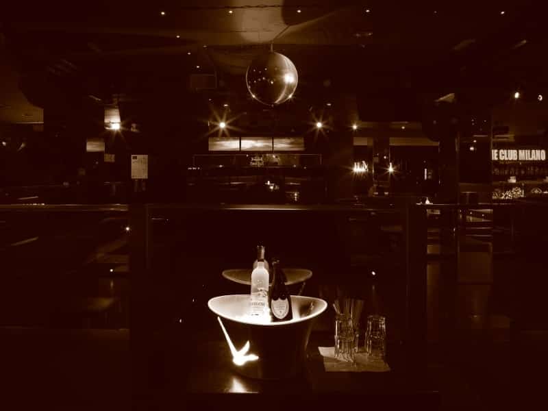 the_club_01
