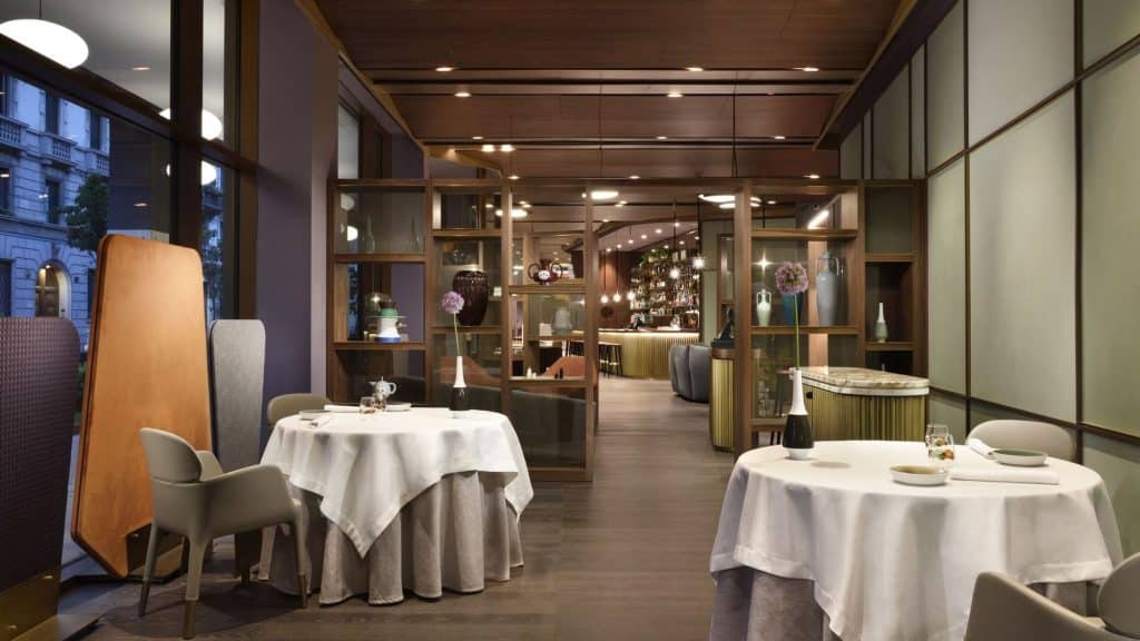 ue-milanoverticale-milano-anima-ristorantefinedining-2100x1402-b67d8fbf-f721-49df-851a-44906248f636-min_wide